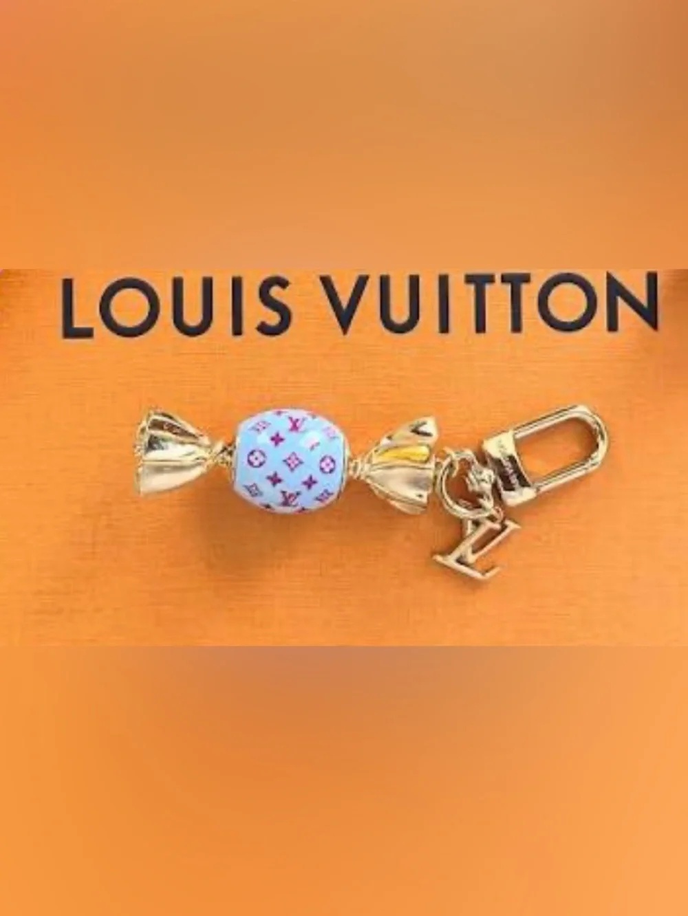 🍭 🆕 LV Bag Charm 🍬